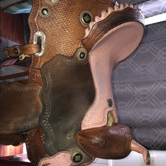 15’ Billy Cook Saddle - Picture 4 of 4